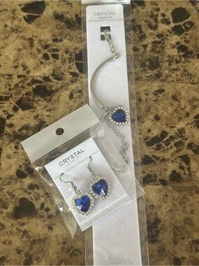 Crystal Jewelry Blue Heart Pendant Bracelet and Earrings Set (Two sets)